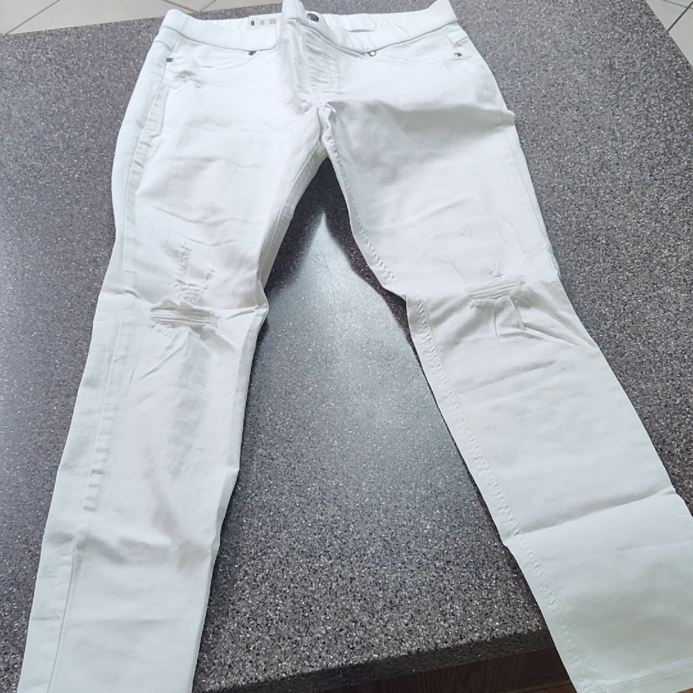 Topia Women's White Pants